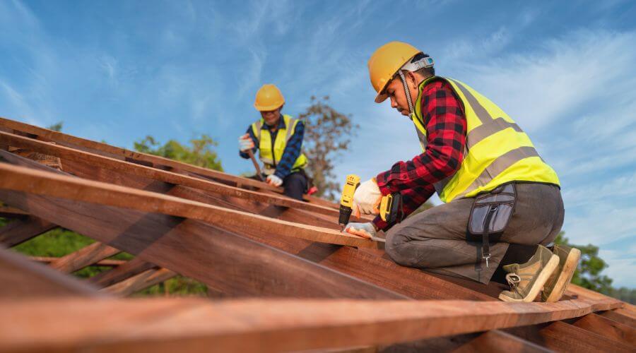 Professional Flat Roofing Installation services in Durant, FL